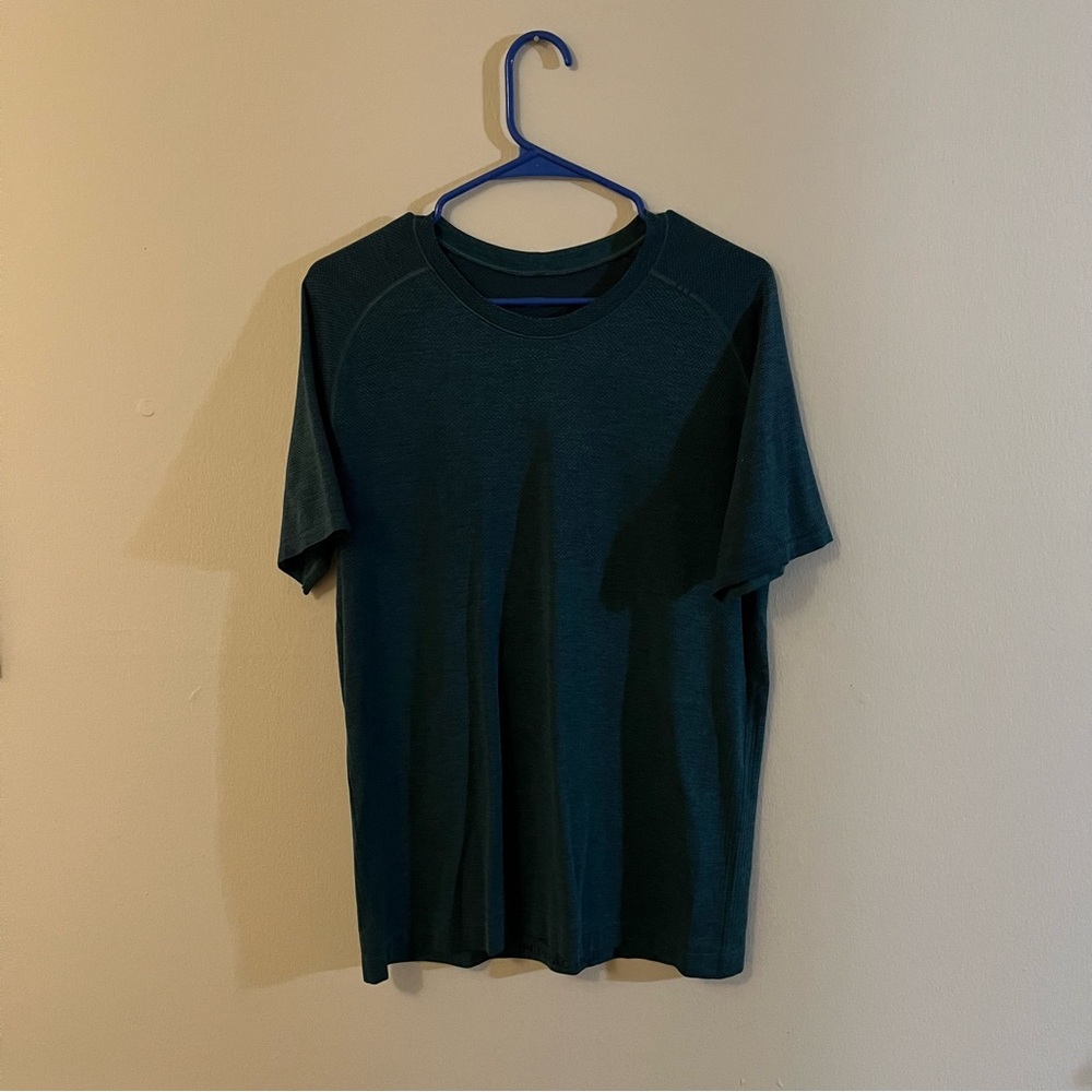 Lululemon | Medium | Teal | Metal Vent Tech SS